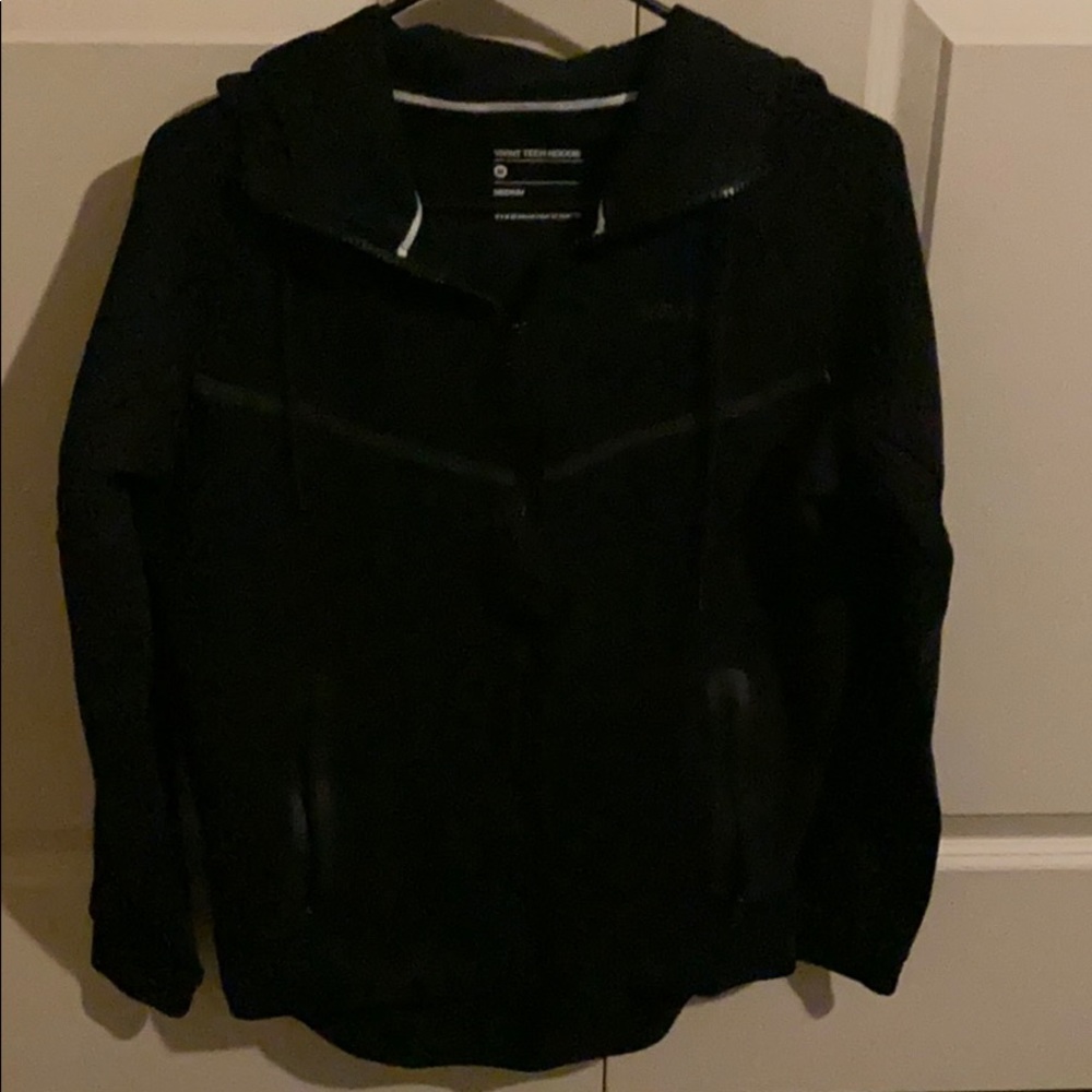 Vivint smart home tech style jacket